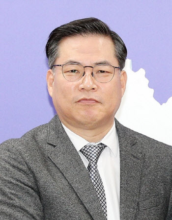 유동규 "대장동 사업, 성남시 이익 우선…뇌물 없었다"