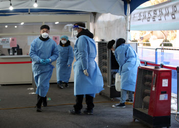 '오미크론 우세화'에 서울시 코로나19 재확산세…경증·무증상 증가