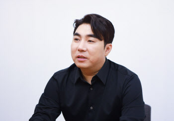  네이버, ‘글로벌 세자릿수 인재 영입’ AI 어벤져스 띄운다