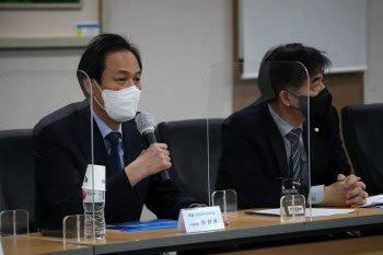 우상호 “김만배, ‘윤 영장 오면 죽어’” 녹취 공개…국민의힘 “허위사실”