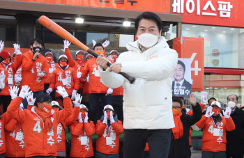 안철수, 울산·포항 부울경 2일차 유세…지역민 민심 청취 집중