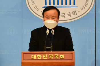 김재원 "선거 과정에서 용산 집무실 검토…하루아침에 정한 것 아냐"