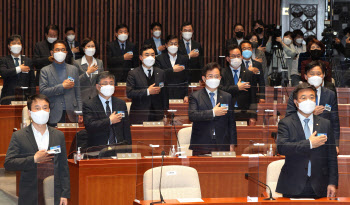 민주 원내대표 선거, `명낙대전` 박광온·박홍근 결선 진출