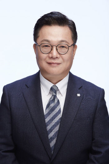 ㈜두산, 문홍성 사장 각자대표 선임