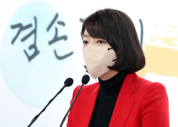 尹당선인 측 “北무력시위, 전혀 놀랍지 않다”