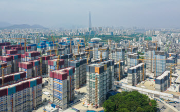 서울시 둔촌주공 중재안 내놨지만..조합은 수용·시공단은 불가