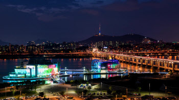 안전한 서울의 밤, 세계인이 열광했다
