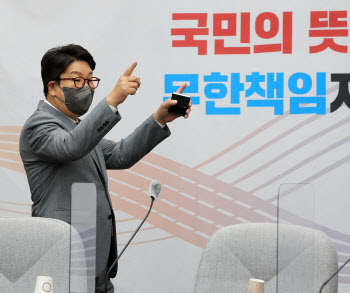 권성동, 尹 경제 정책 "野 비협조땐 `반개혁` 낙인" 협조 촉구