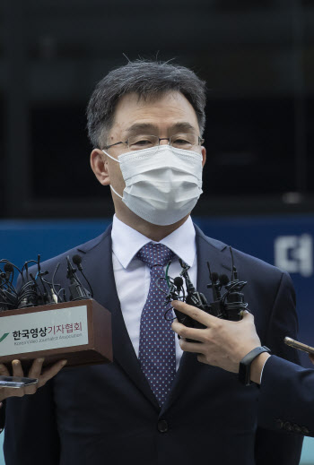 김만배 "'50억클럽'은 허언…권력자 이름 팔아 죄송"
