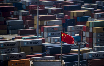 봉쇄 완화에…블룸버그 “중국 경제 완만한 회복세”