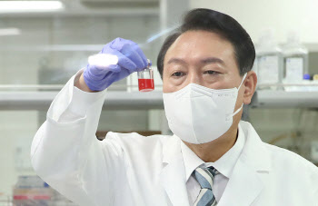 신약 개발·백신 주권 확보 5000억 'K-바이오·백신펀드' 조성