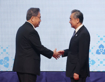 박진, 내주 한중외교장관 회담…북핵 소통 강화·공급망 협력 논의