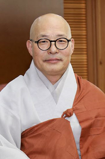 진우스님, 37대 총무원장 후보 등록…화엄회·불교광장 지지