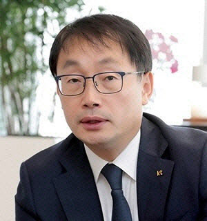 구현모 KT 대표, 상반기 보수 12.7억…지난해보다 50%늘어