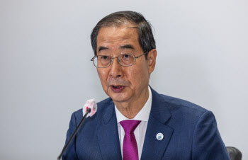 한덕수 총리 “부산엑스포 유치계획서 확정… 승산있다”