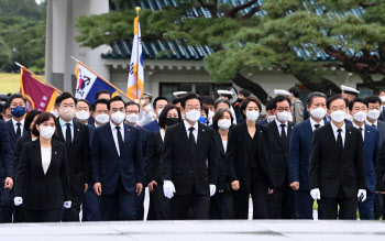 이재명號 출범 첫날, 강경 모드 `ON`…국회 곳곳서 충돌