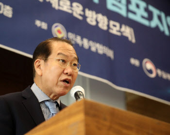 '민족공동체 통일방안' 손질…권영세 "'사통팔달'서 의견수렴"