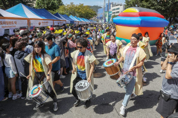 532일만 마스크 없이 야구 본다…'실내 의무 해제' 논의 본격화