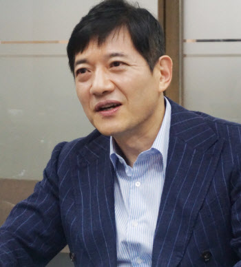 '신라젠 구원투수' 서홍민 엠투엔 회장
