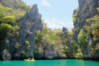 필리핀 보라카이 ‘아시아 최고의 섬’ 연속 수상
