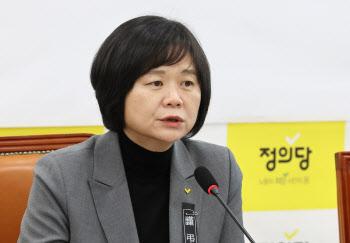 이정미 "심폐소생술 하는데 용산서장, 차 안서 1시간 가만히…경악"