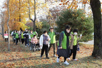 코오롱그룹, 3년 만에 '삼남길 트레킹' 나눔 동행 행사