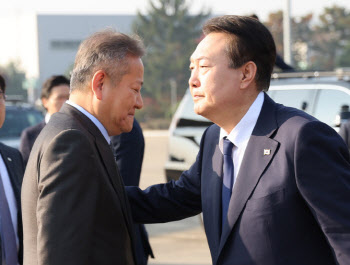 신현영, 특수본 수사에 "尹·이상민, 선 긋자고 논의된 것 아니냐"