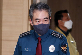 경찰청장 “화물연대 업무개시 명령 땐 방해없게 기동대투입”