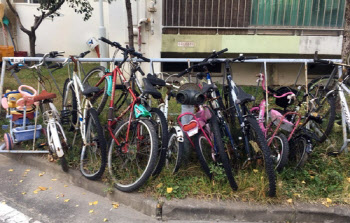 '폐기예고' 방치 자전거 가져간 부부…법원 "특수절도"
