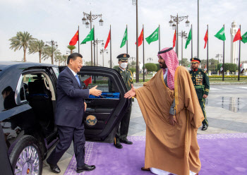 中·사우디 '포괄적 전략 동반자' 협정 체결…美보란듯 밀월 과시