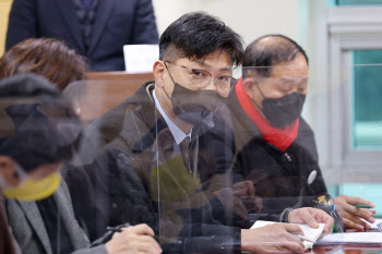 '이태원참사' 반쪽 국정조사 첫날, 유족 "진상규명 간곡히 요청"(종합)