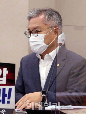 최강욱, '이동재 前기자에 300만원 배상' 1심 판결 불복 항소