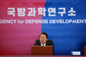 尹 "자유 지키기 위한 자위권 행사 단호하게 해야"