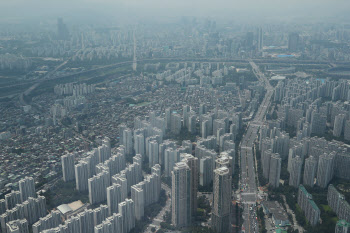 '입주폭탄' 앞둔 강남·서초, 집값·전셋값 어쩌나
