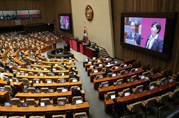 "文 탓, 尹 탓"…난방비 폭등 두고 여야 책임 공방