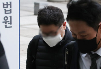 검찰 어쩌나 …핵심증거 '정영학 녹취록' 법원서 신빙성 인정 안됐다
