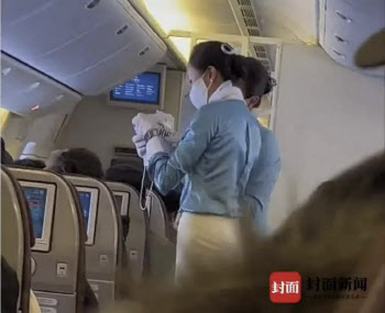中다롄공항, 한국발 외국인 승객에 흰색 비표…‘韓에 보복’
