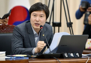 김해영 "이재명 없어도 민주당 말살 안 돼…집단망상에 빠져"