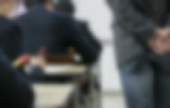 '제로투' 이어 성추행 생중계...대구 중학생, 아청법 위반 혐의 구속