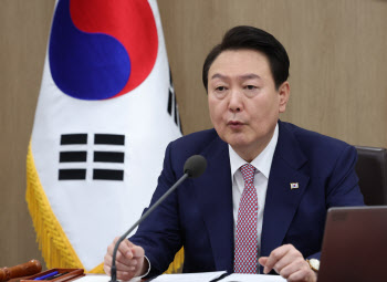 尹 "한일 미래지향적 협력, 양국 물론 세계 평화 번영 지켜줄 것"