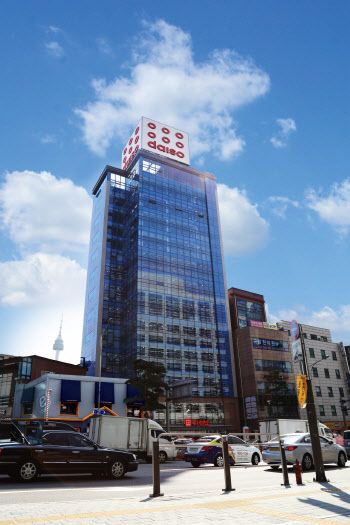 아성다이소, 서울서 두 번째로 큰 규모 '명동역점' 재오픈