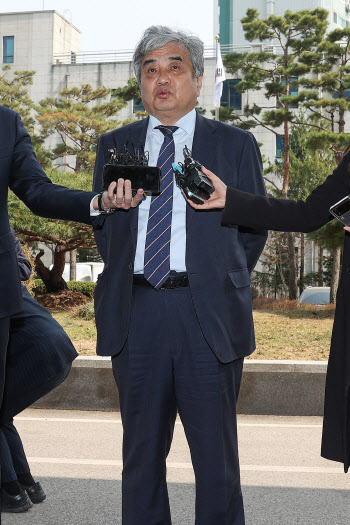 한상혁 방통위원장 구속 기로…"굉장히 억울" 혐의 부인