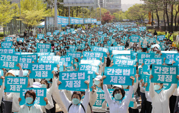 간협 “간호법 고수, 50만 간호사 강력 투쟁…간호사 개원은 가짜뉴스”