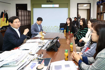 이상일 용인시장 "기흥역세권 중학교 설립 반드시 이뤄낼 것"