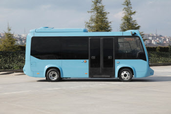 리텍, ‘오토카르’ 7m급 전기저상버스 국내 공급