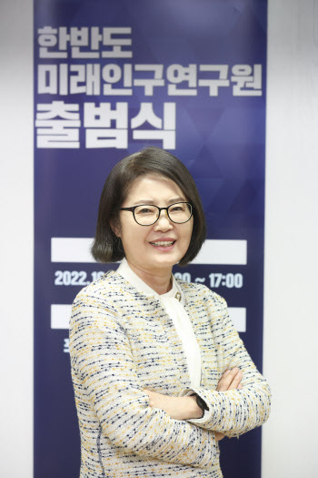 "배려하는 마음 찾아야 모두가 행복"