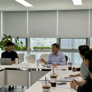 과기정통부, 생성형 AI 기업 방문…윤리의식 독려