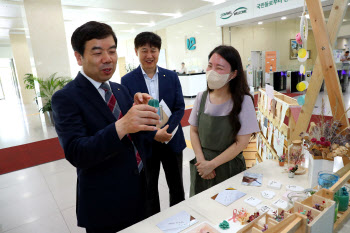 근로복지공단, 산재입원환자 참여 희망재활 작품전시회 개최