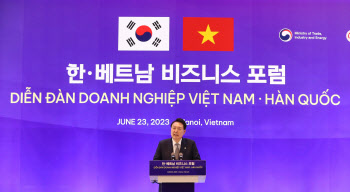 尹 "韓-베트남, 모든 부분서 중요한 핵심 파트너"