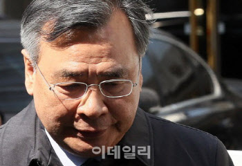 검찰 ‘50억 클럽’ 박영수 前특검 구속영장 청구
